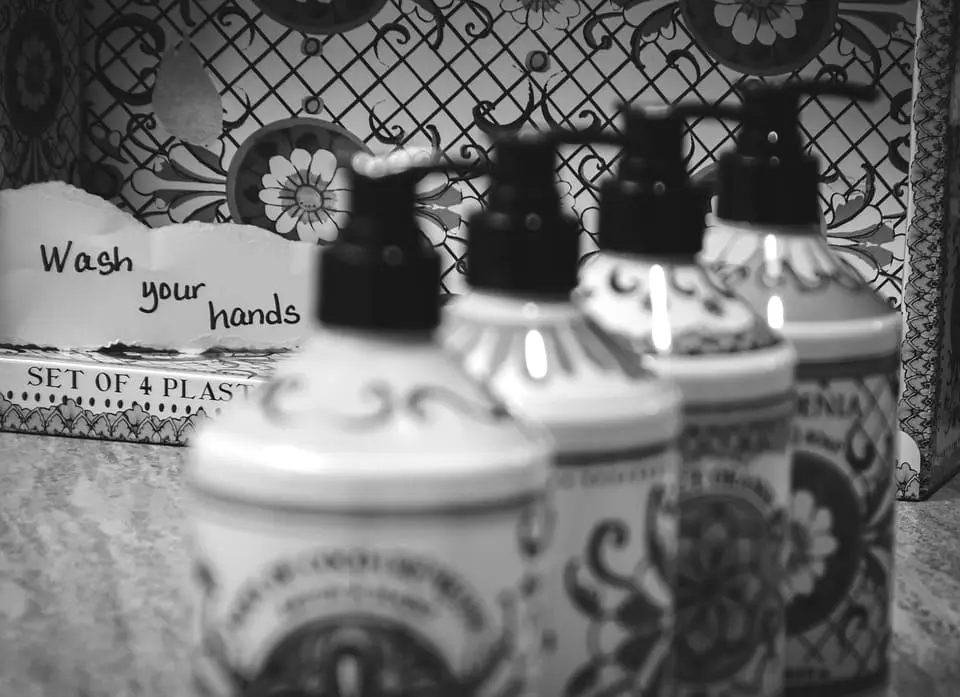 a sign of wash your hands